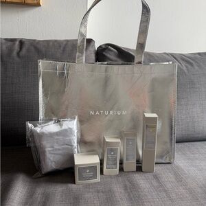 Naturium gift bag and Skincare Set